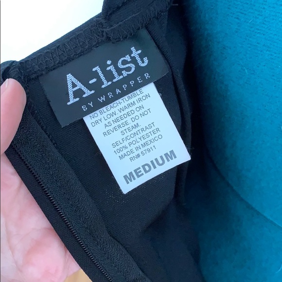 Mod inspired dress - Picture 2 of 3